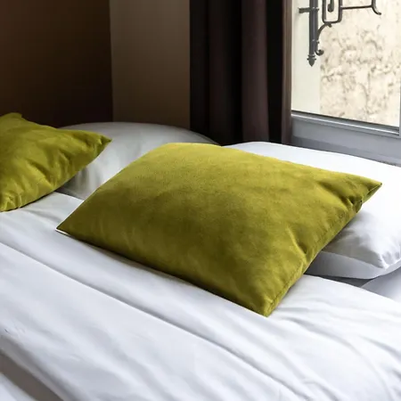 Pied-a-terre Near Bastille & Voltaire 11th Apartment