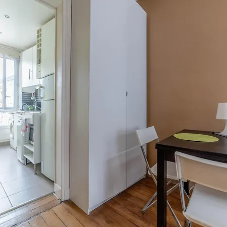 Pied-a-terre Near Bastille & Voltaire 11th * Paris