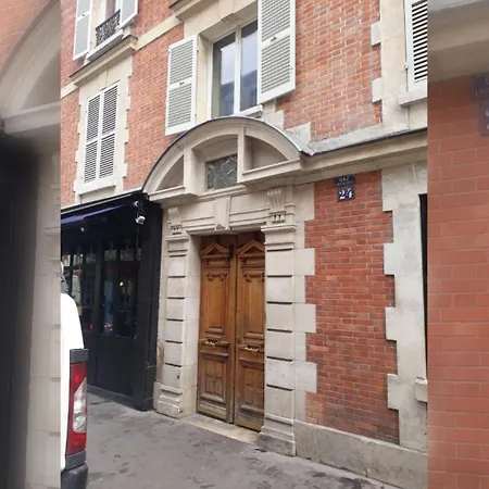 Pied-a-terre Near Bastille & Voltaire 11th *