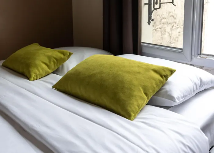 Pied-a-terre Near Bastille & Voltaire 11th 公寓