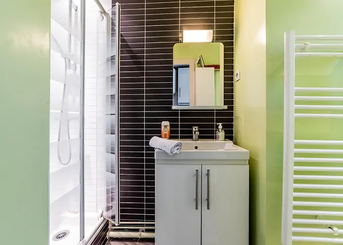 Pied-a-terre Near Bastille & Voltaire 11th 公寓 *